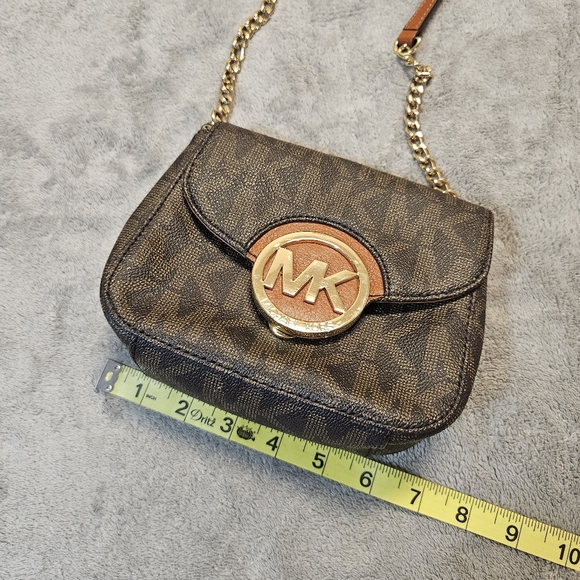 Michael Kors Brown Signature Coated Canvas and Leather Fulton Crossbody Bag - Picture 10 of 13